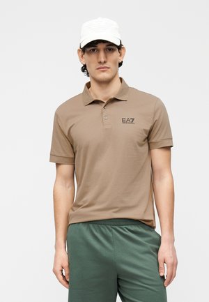 TRAIN CORE - Polosärk - roasted cashew