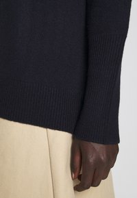 CHINTI & PARKER THE RELAXED - Pullover - navy