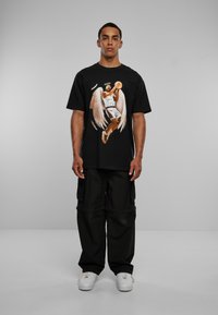 Upscale by Mister Tee IMMORTAL - T-shirts print - black