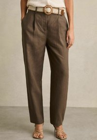 Reiss REGULAR FIT beżowy