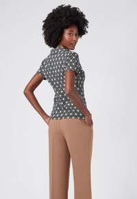 4funkyflavours Camicia - black