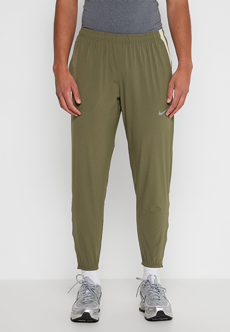 Nike Performance Trainingsbroek kaki Nike Performance Trainingsbroek kaki