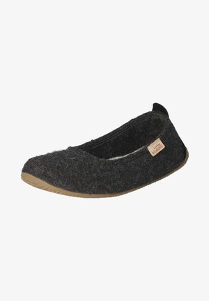 Mocassin en feutre de laine gris foncé avec un bout arrondi, une tige texturée, une semelle en caoutchouc beige et une petite étiquette en tissu sur le côté.