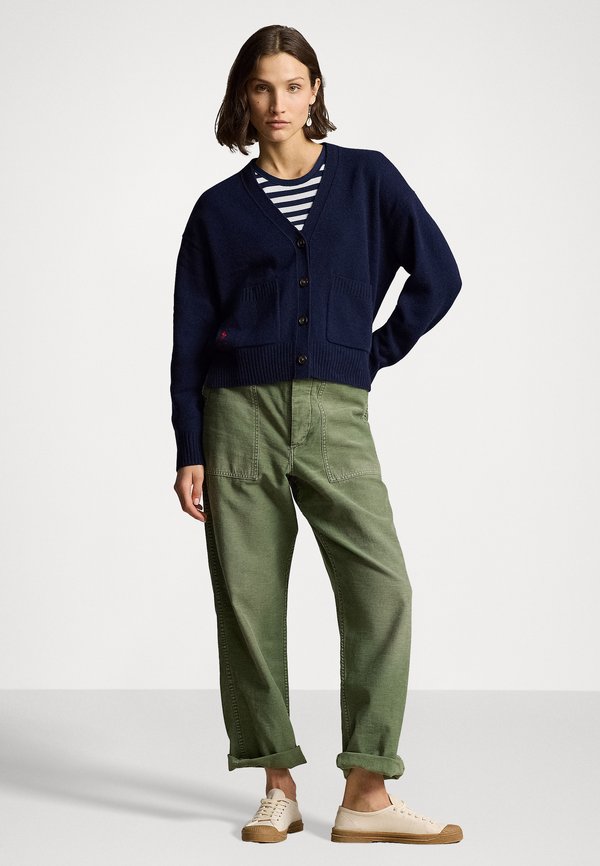 WOOL BLEND V NECK CARDIGAN - Cardigan2