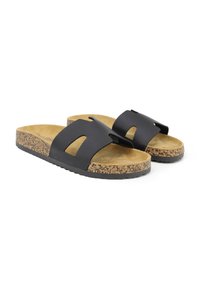 Infradito neri con una fascia ampia e design a fori; soletta in sughero con superficie testurizzata; suola in gomma resistente.
