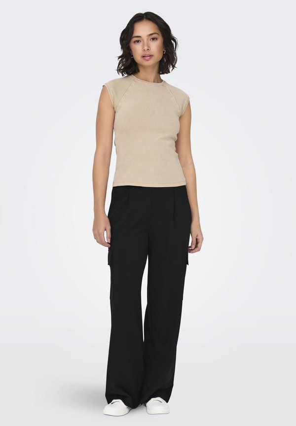 JDYGEGGO LIFE POCKET - Cargo trousers - schwarz3