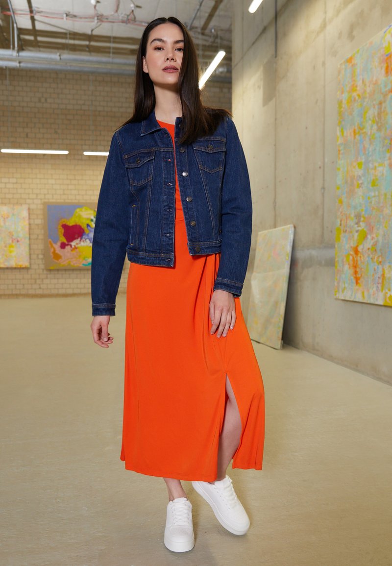 weisse jeansjacke esprit