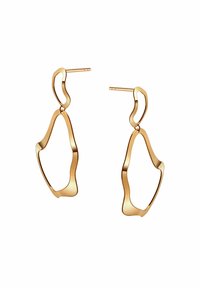 Złote geometryczne kolczyki o otwartym, falistym wzorze. Charakteryzują się wydłużonymi kształtami i gładkimi powierzchniami; zapięcie na sztyft zapewnia pewne noszenie.