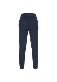 Granatowe spodnie sportowe wykonane z gładkiego materiału, z elastycznym pasem, zwężanymi nogawkami i bez widocznych wzorów czy metalowych elementów.