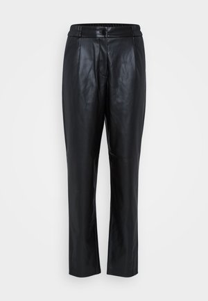 Černé kožené kalhoty s hladkou texturou, úzkým střihem nohavic, elastickým páskem a detailem švů na přední straně. Vhodné pro neformální i formální nošení.