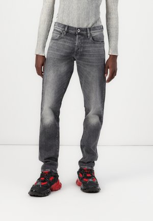 Tapered-Farkut - grey denim