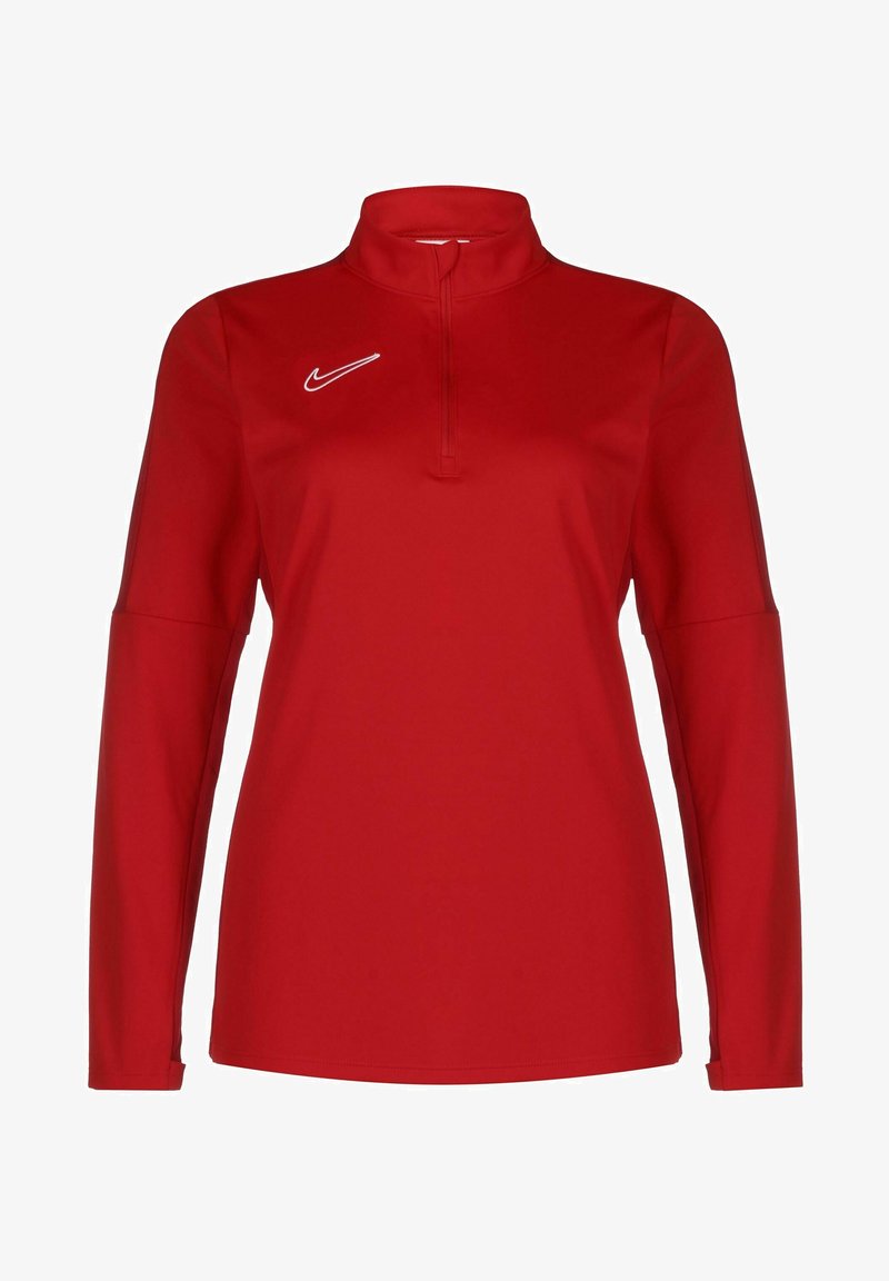 Červený pulovr s dlouhým rukávem a zipem ve čtvrtinovém stylu. Na levé straně je bílé logo Nike. Vyrobeno z hladkého, elastického materiálu.