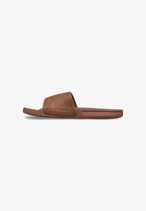 Quiksilver, DOCKYARD RF - Pool slides - rms