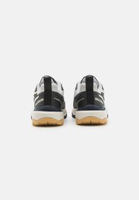 Salomon X ULTRA 360 EDGE  fioletowy