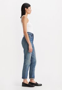 Levi's® MOJ HIGH RISE BOYFRIEND - Ravne kavbojke - mineral