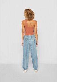Urban Classics ONE STRAP - Top - terracotta