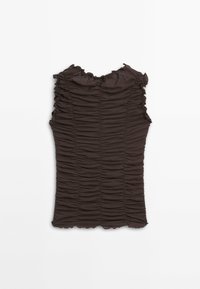 Hnědý top bez rukávů s nařasenou texturou a volánkovými okraji, s kulatým výstřihem a přiléhavým střihem. Bez dalších vzorů nebo akcentů.