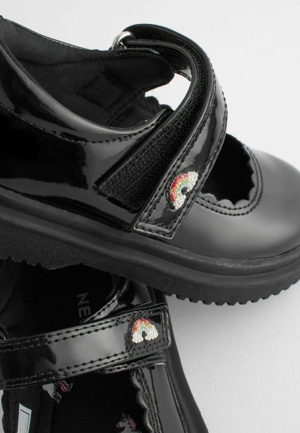 RAINBOW CHUNKY MARY JANE SCHOOL – REGULAR FIT – Riemchenballerina