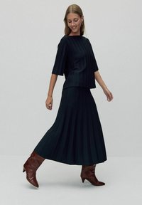 STOCKH LM A-snit nederdel - night sky