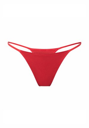 Tanga rojo con cobertura mínima, fabricado con tejido suave. Cuenta con finas tiras laterales y un diseño sin costuras para un acabado limpio.