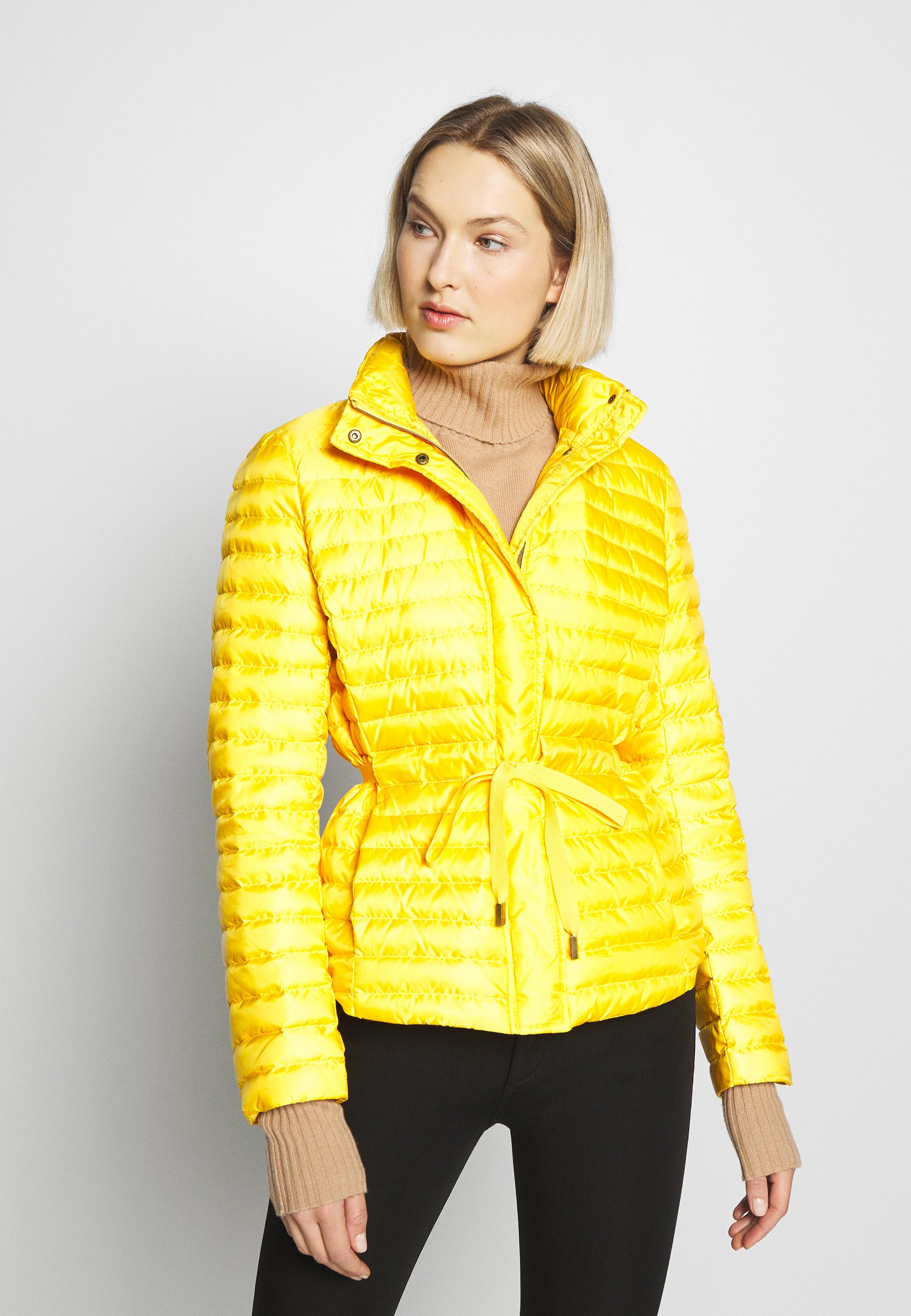 michael kors yellow jacket