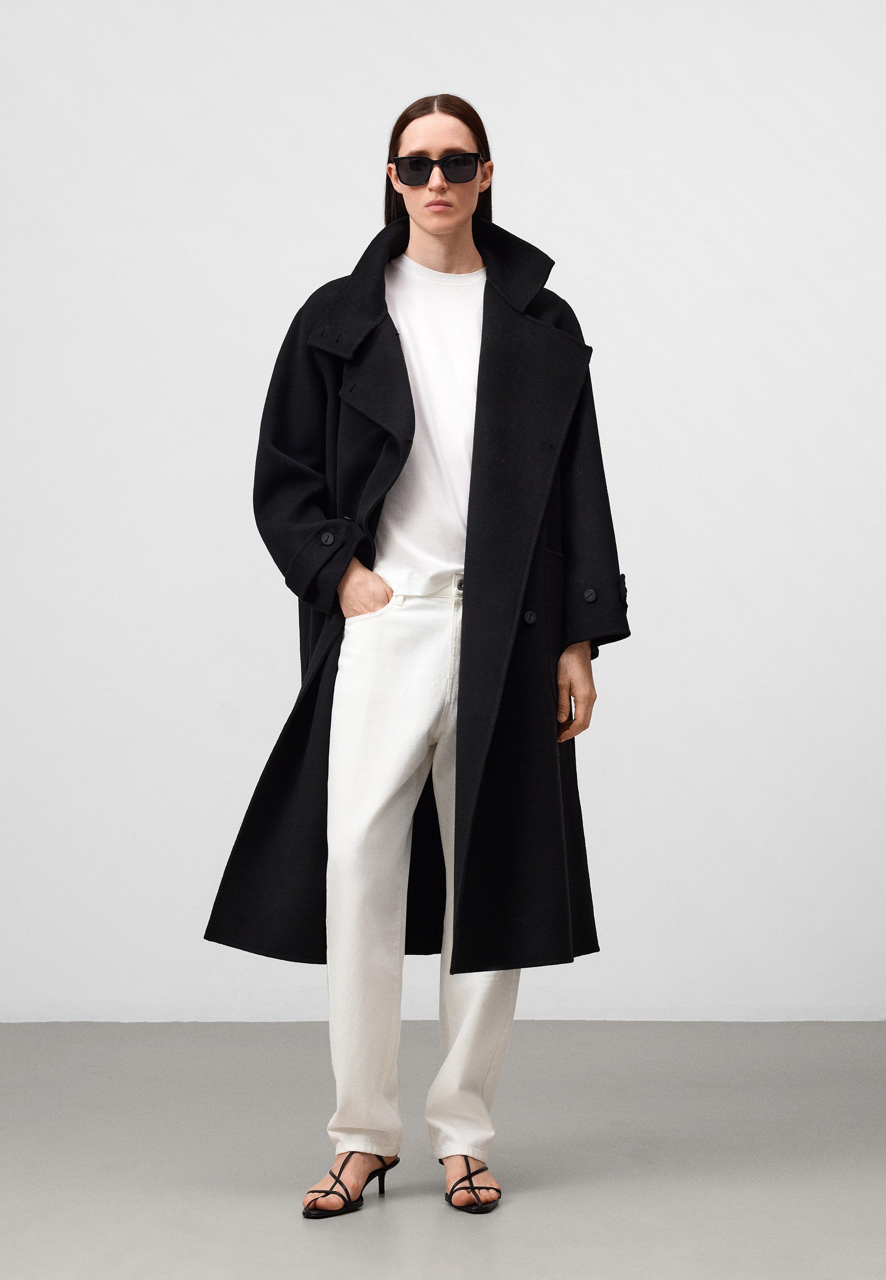 ADOLFO DOMINGUEZ FUNNEL NECK CROSS-FRONT - Classic coat - black