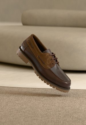 Pier One LEATHER - Chaussures bateau - dark brown