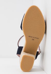 Pretty Ballerinas Sandales à talons hauts - dark blue