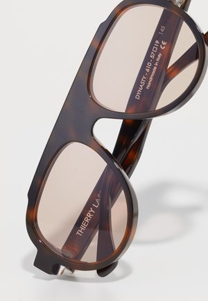 Pořadí 15: Thierry Lasry - DYNASTY SUN UNISEX - Sluneční brýle
