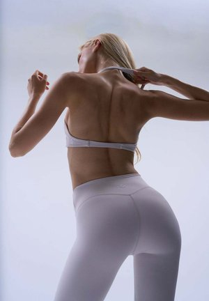 God Save Queens, LILA - Leggings - Hosen - ivory