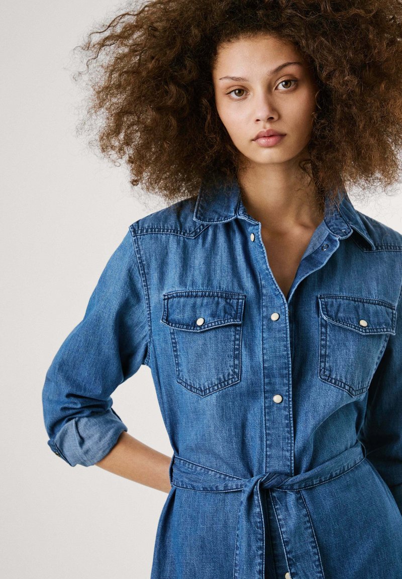 Pepe Jeans VICTORIA - Denim dress - authentic pepe blue/blue - Zalando Pepe Jeans VICTORIA - Denim dress - authentic pepe blue/blue - Zalando