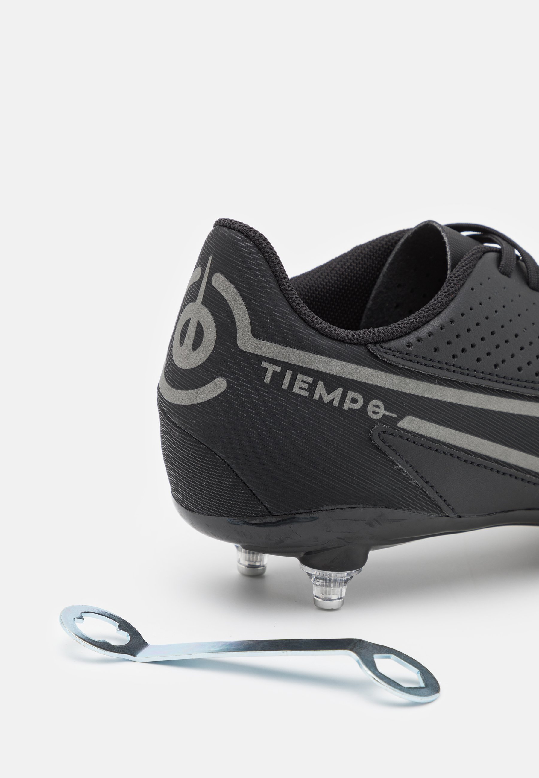 tiempo legend 9 club sg