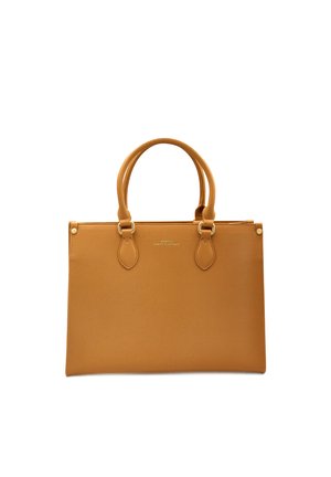 Sac fourre-tout synthétique texturé beige avec deux poignées, marquage extérieur et quincaillerie dorée. Forme rectangulaire, design minimaliste.