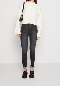 Lee Vaqueros pitillo - black denim