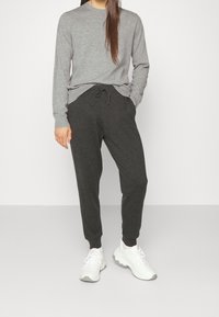 Filippa K Maglione - grey