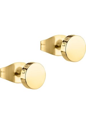 Par de pendientes de oro redondos y brillantes con superficie lisa y letras grabadas en los bordes.