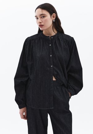 MIT BALLONÄRMELN - Skjortebluser - black denim
