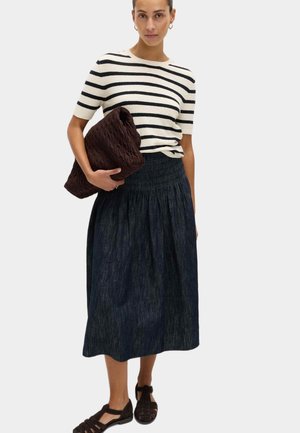 Marks & Spencer, RICH STRIPED BOUCLÉ - Camiseta estampada - ivory mix