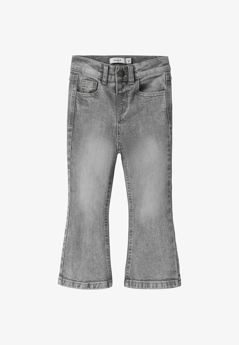 Jean en denim gris délavé pour tout-petits avec poches avant, passants pour ceinture et fermeture par bouton à la taille.