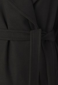Vero Moda Tall VMANNE BERGEN JACKET - Kerge jope - black
