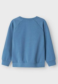 Name it REGULAR FIT - Sudadera - coronet blue