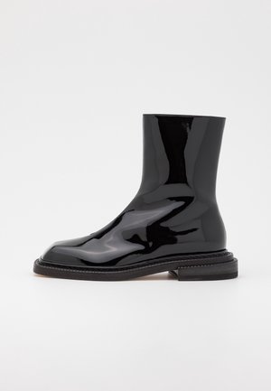 Lage laarzen - black