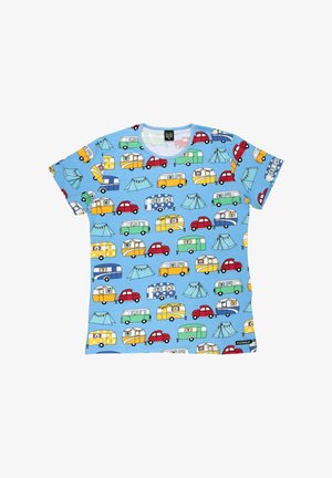 Blauwe T-shirt met korte mouwen met een kleurrijke print van vintage auto’s, tenten en campers in verschillende kleuren en patronen. Gemaakt van katoen.