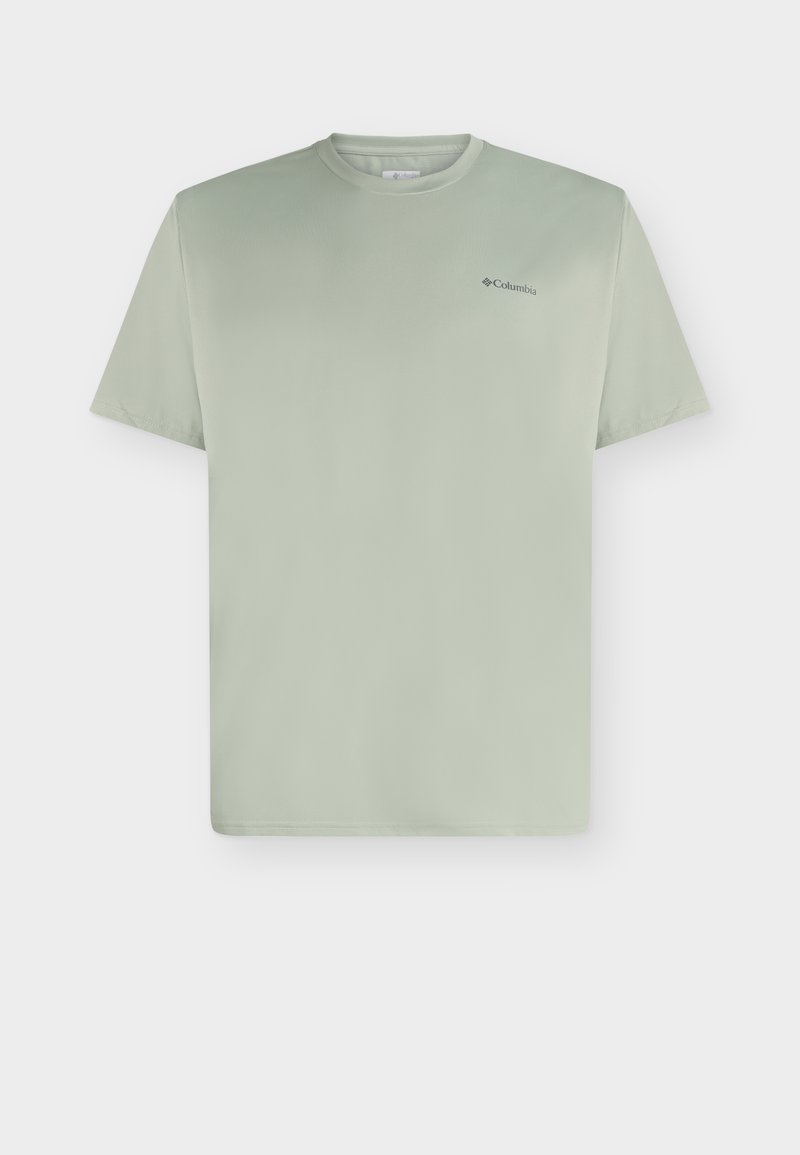 Ανοιχτό πράσινο κοντομάνικο t-shirt Columbia με στρογγυλή λαιμόκοψη και μικρό λογότυπο Columbia στο πάνω αριστερό μέρος του στήθους.