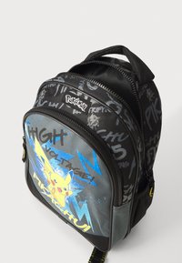 Kidzroom BACKPACK POKÉMON GOTTA CATCH 'EM ALL! UNISEX - Šolska torba - black