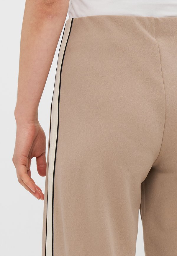 VMBERLIN WIDE PANEL - Trousers - silver mink4