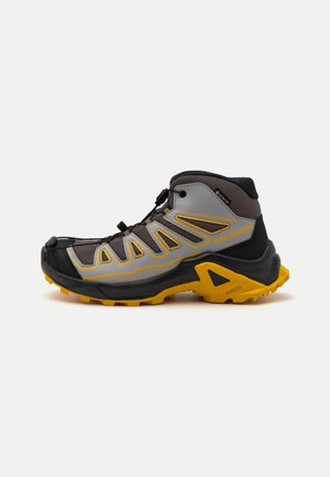 X ULTRA MID GTX UNISEX - Vaelluskengät - castlerock/black/spicy mustard