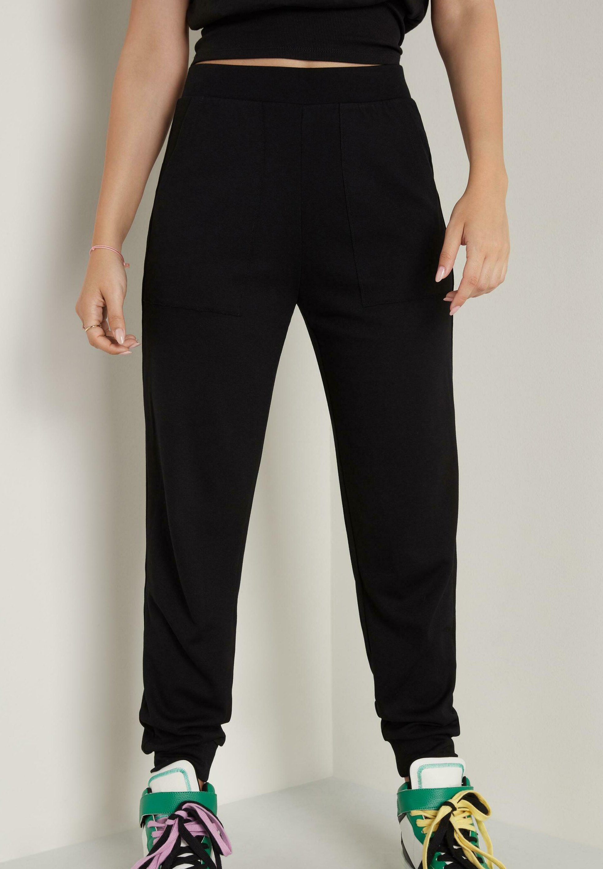 Tezenis MIT TASCHEN - Pantaloni sportivi - nero - Zalando