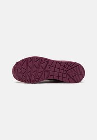 Skechers Matalavartiset tennarit - bordeaux