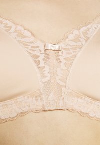 Triumph MODERN - Biustonosz bustier